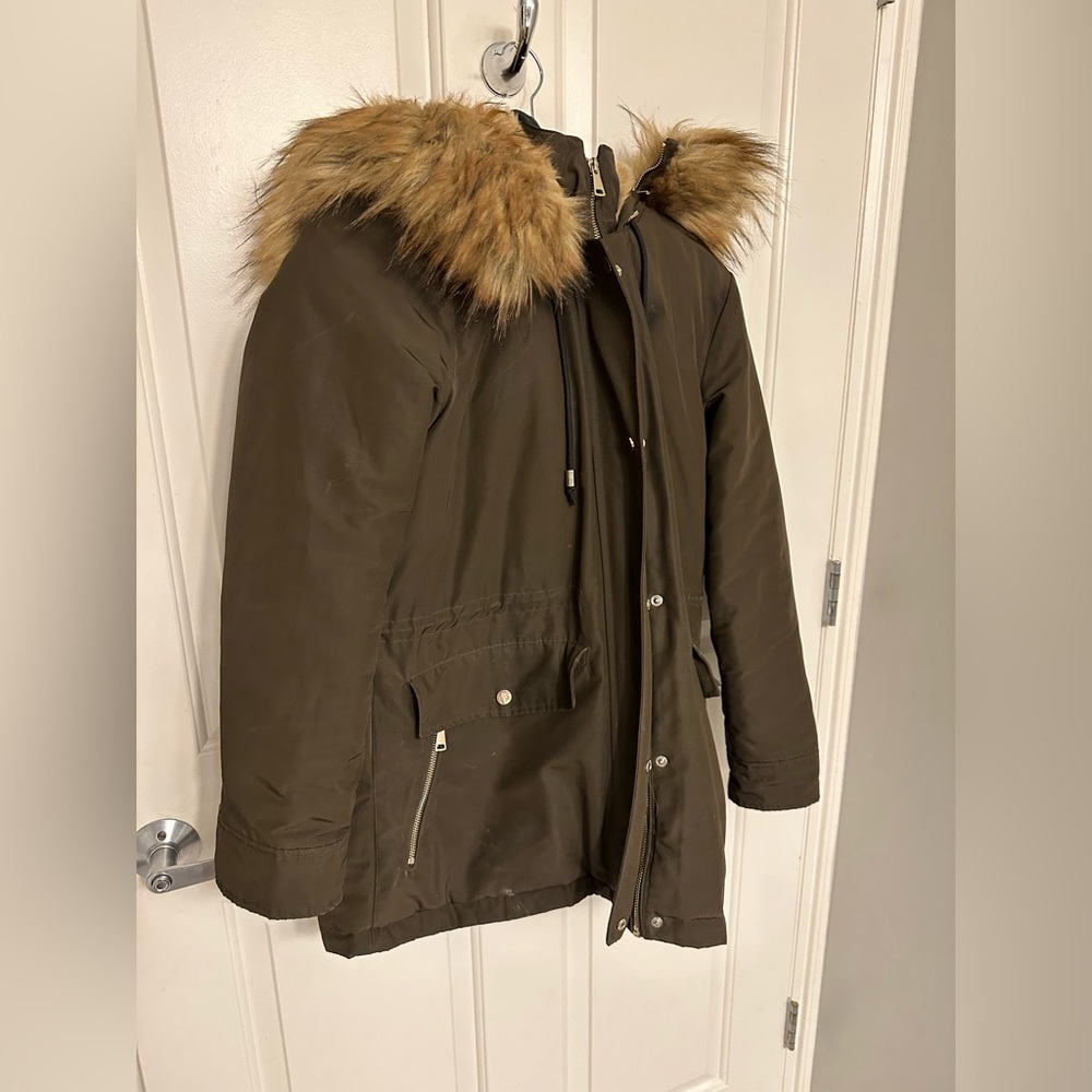 Zara Women’s Green Winter Parka - Medium